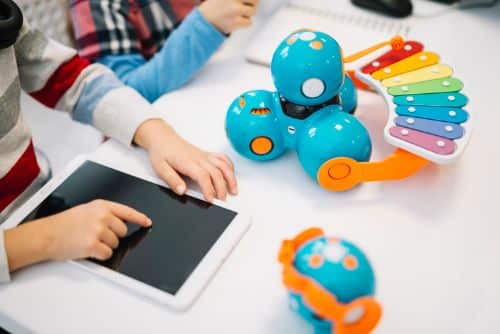 Exploring AAC Devices for Autism Spectrum Disorder