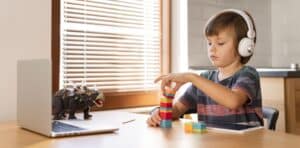 sensory overload test playing blocks