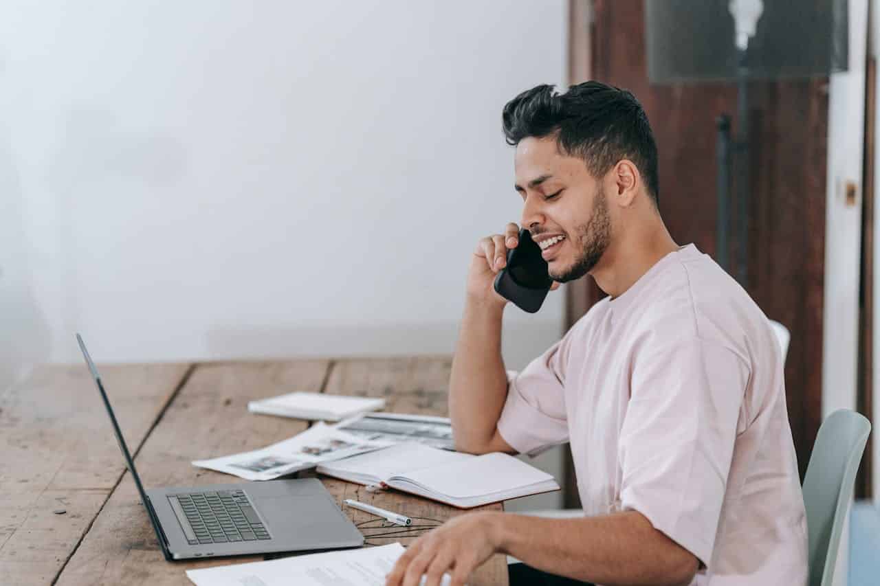 dad receiving report over video call for ABA therapy and potty training